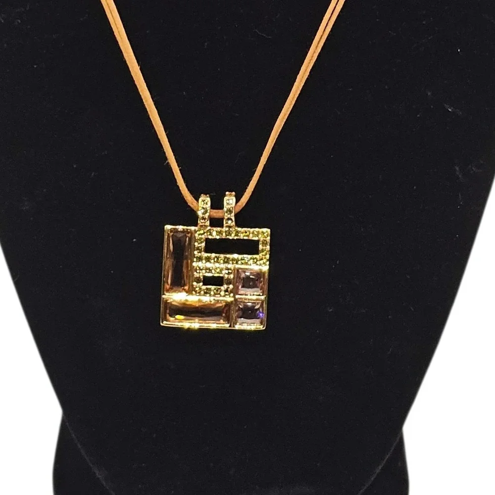 Swarovski Ilori Rose Gold Brown Pink Square‎ Crystal Pendant 18" Cord Necklace - Picture 2 of 13